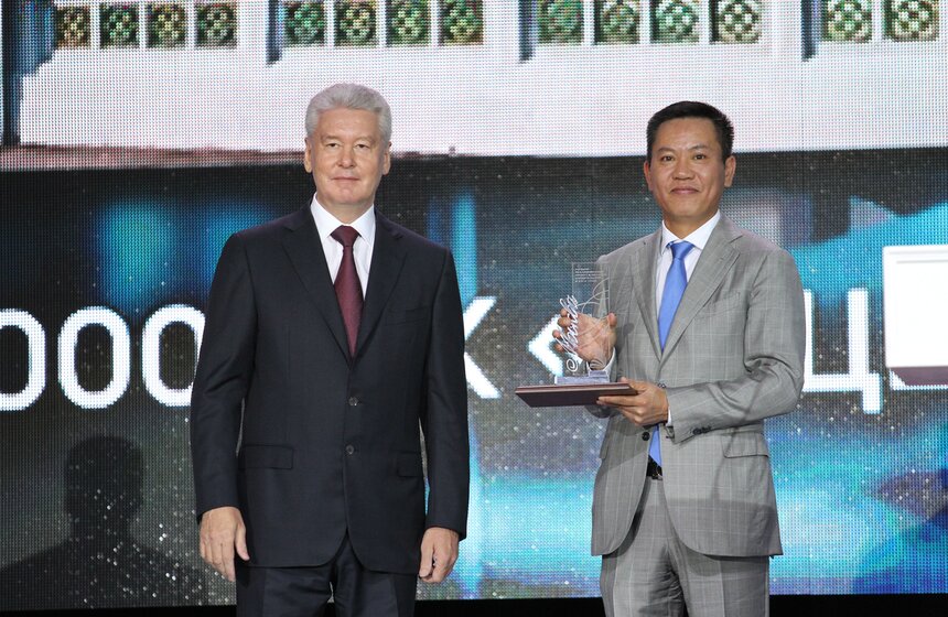 Мэр поздравил столичных строителей с профессиональным праздником 16 фото