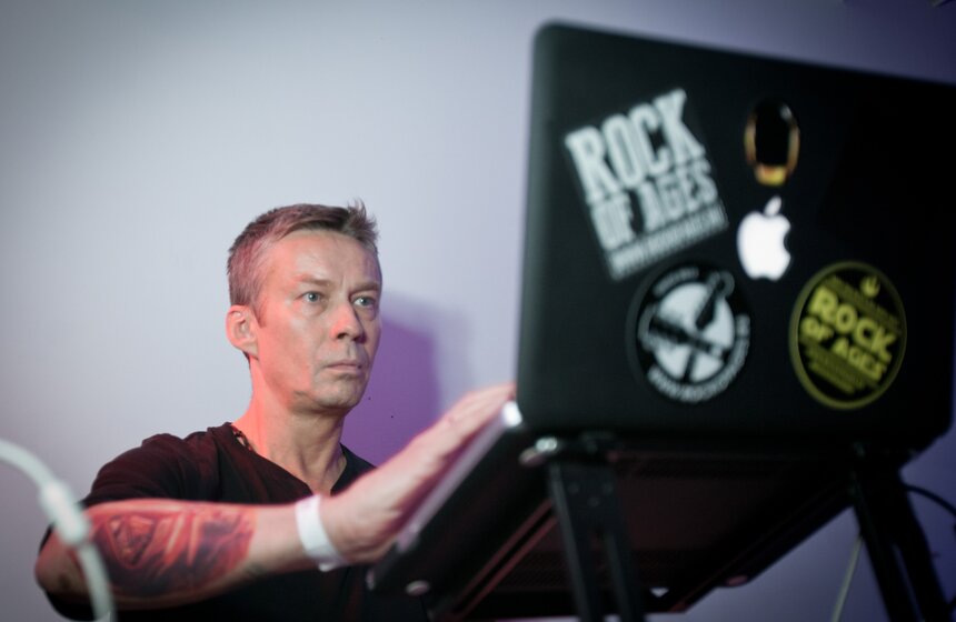 Фронтмен Limp Bizkit отметил день рождения в Москве 2 фото