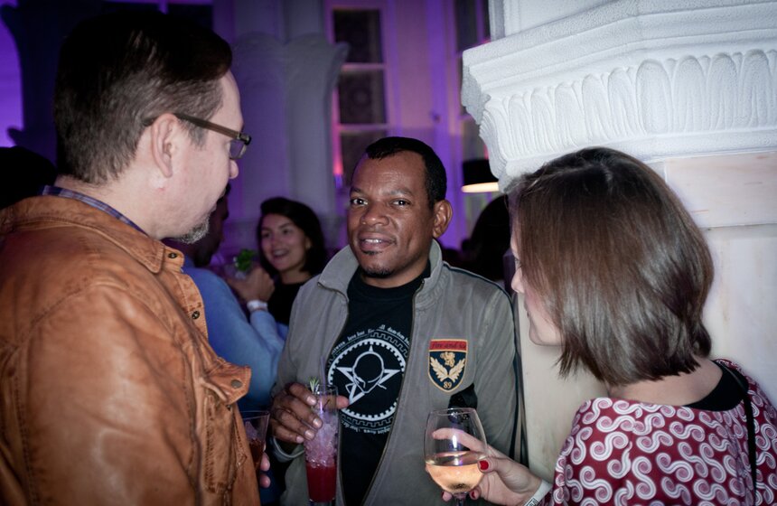 Фронтмен Limp Bizkit отметил день рождения в Москве 3 фото