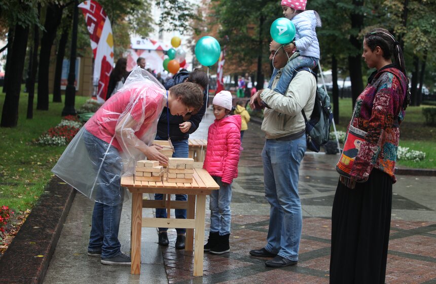 Как отмечали День города на столичных бульварах 5 фото