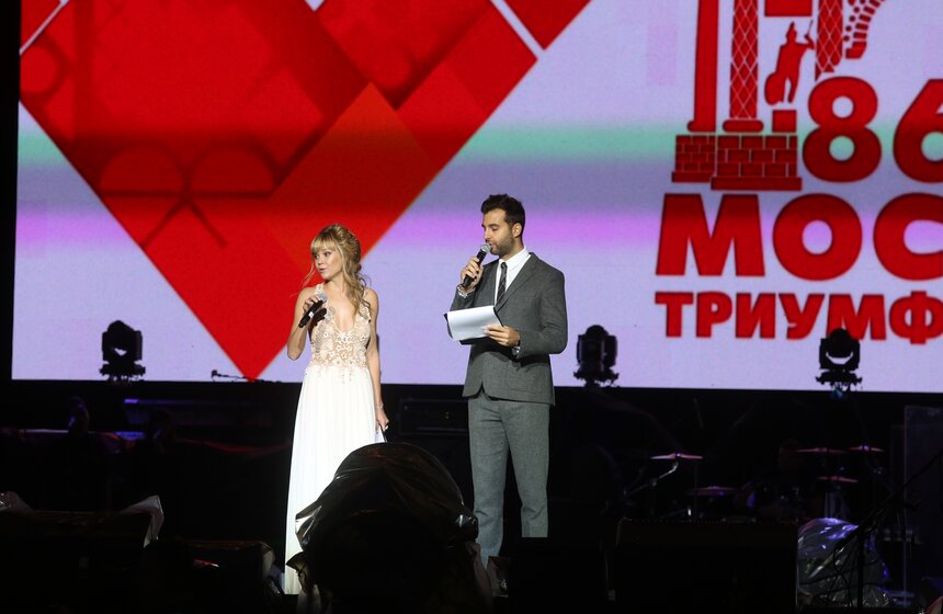 Aerosmith, Ньюмен и Гагарина выступили на Лубянской площади 12 фото