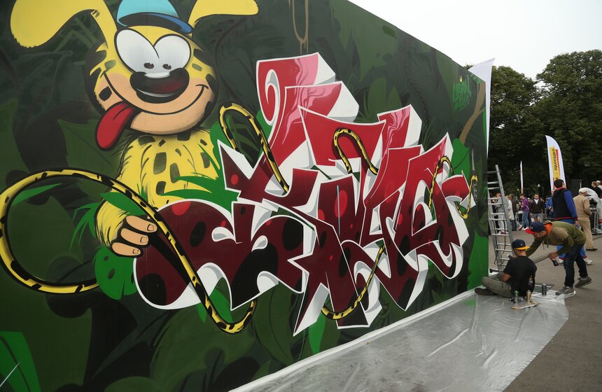 День города: квартирник и фестиваль Streetfire в парке Горького 12 фото