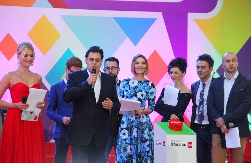 "Москва 24" проводит концерт на Патриарших прудах 19 фото