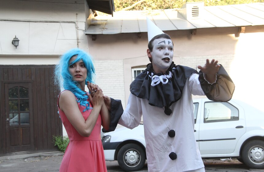 В столице открылась выставка деревянных кукол 4 фото