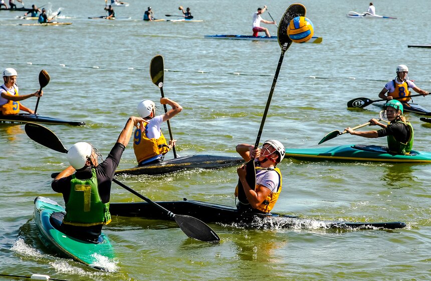 В "Крыластком" проходит Кубок Президента по гребле на байдарках 5 фото