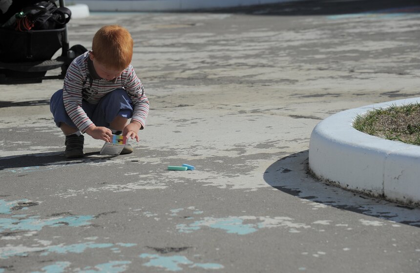 В Москве прошел детский фестиваль рисунков на асфальте 12 фото