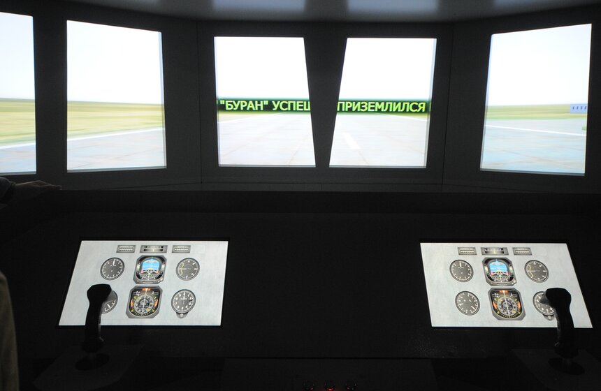 На ВДНХ открылся интерактивный музей "Буран" 14 фото