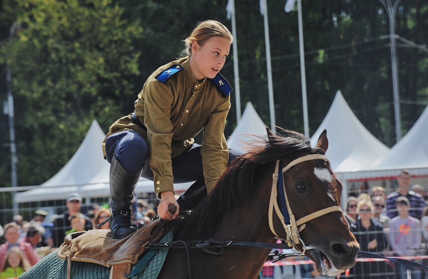 В "Сокольниках" прошел фестиваль "Россия на коне" 7 фото