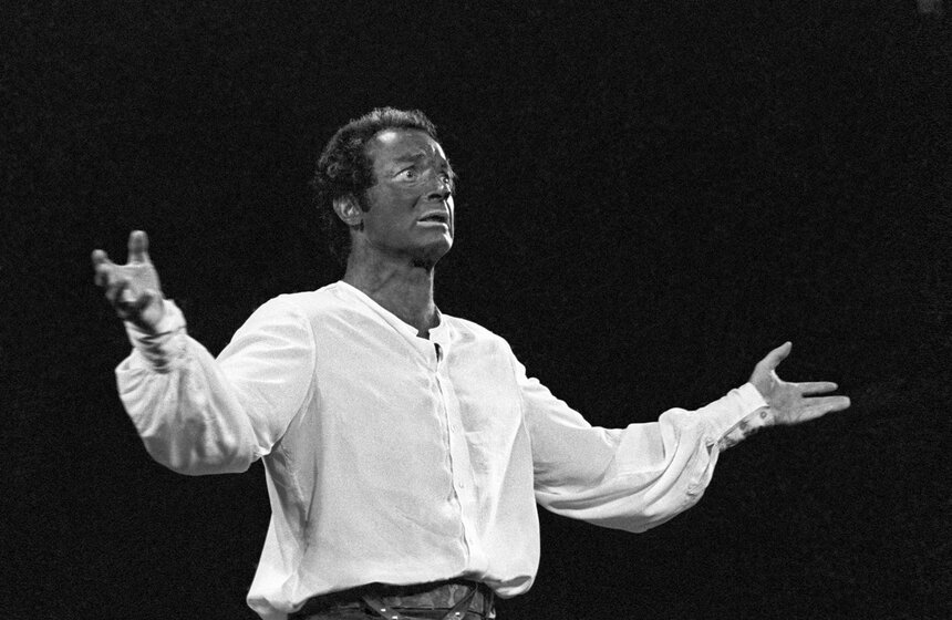 Артист Валентин Гафт в роли Отелло, 1978 год. Фото: ТАСС/ Михаил Строков