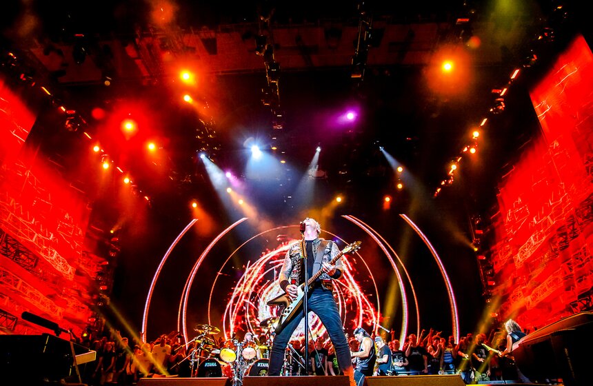 В столице состоялся концерт группы Metallica 14 фото