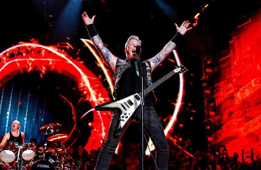 В столице состоялся концерт группы Metallica 15 фото