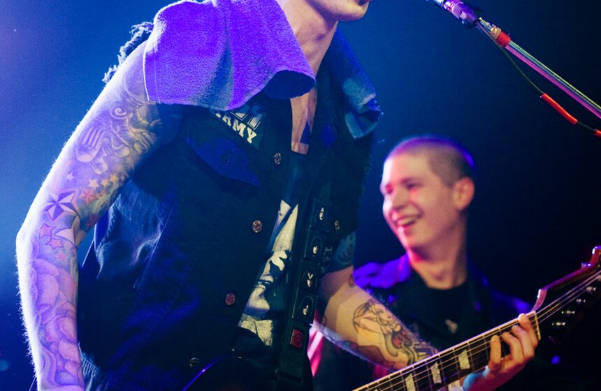 "Тараканы!" представили новые песни в Live Music Hall 19 фото