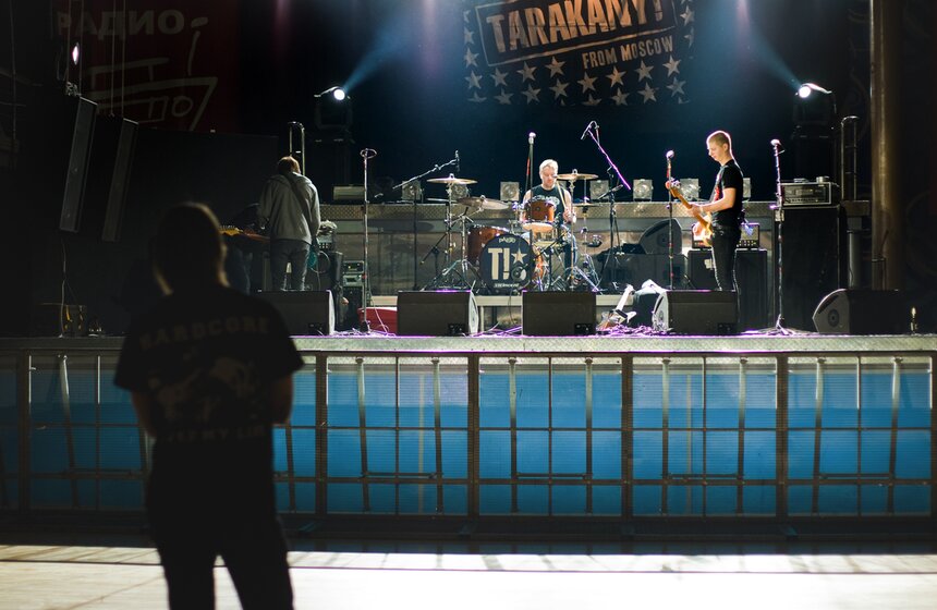 "Тараканы!" представили новые песни в Live Music Hall 5 фото