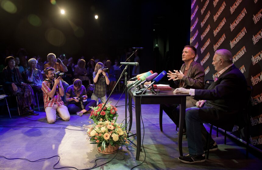 Московский драматический театр имени Ермоловой открыл 90 сезон 12 фото