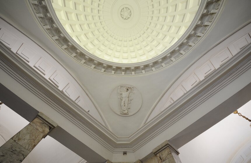 На "Парке Культуры" появились тантамарески работников метро 3 фото