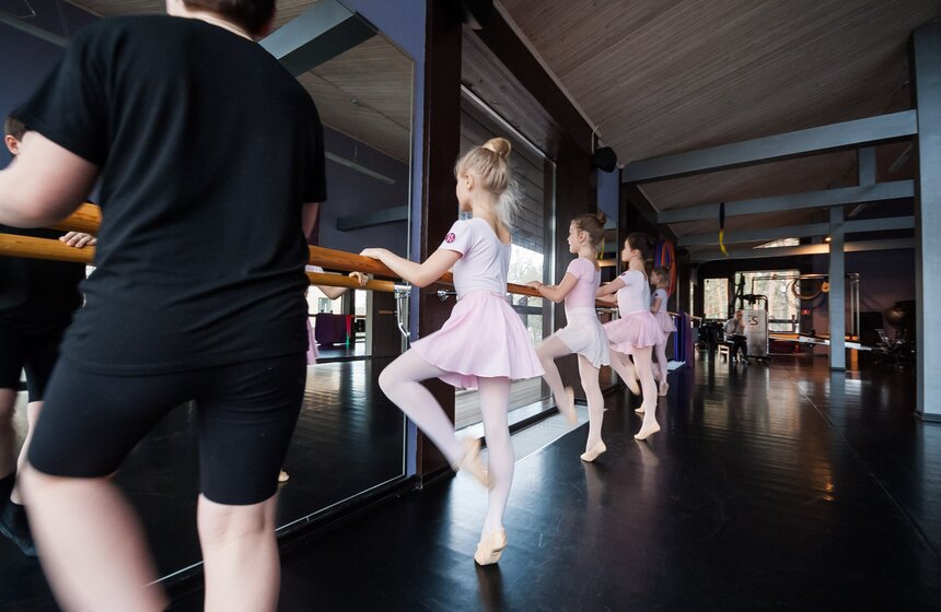 Чему учат будущих балерин в школе-студии Илзе Лиепа 7 фото