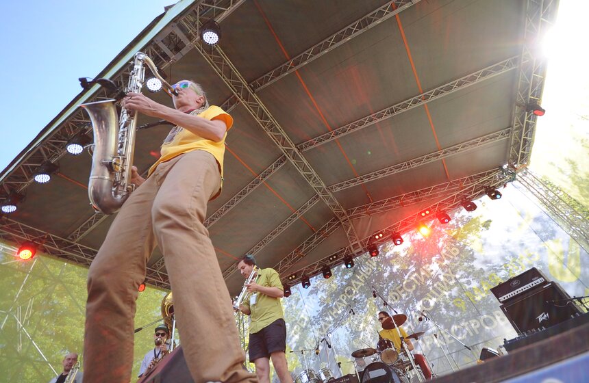 "Фестиваль шагающих оркестров" в МУЗЕОНЕ 26 фото