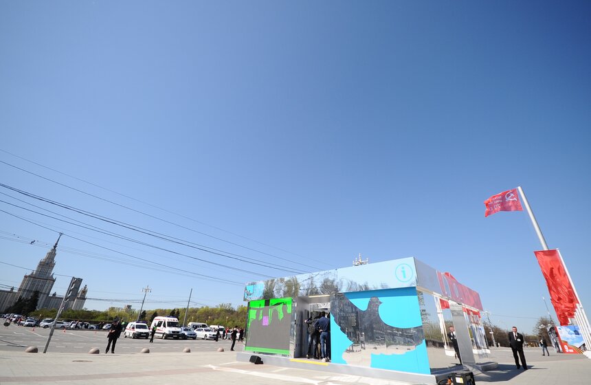 В столице ко Дню Победы открылись пять медиазон 17 фото