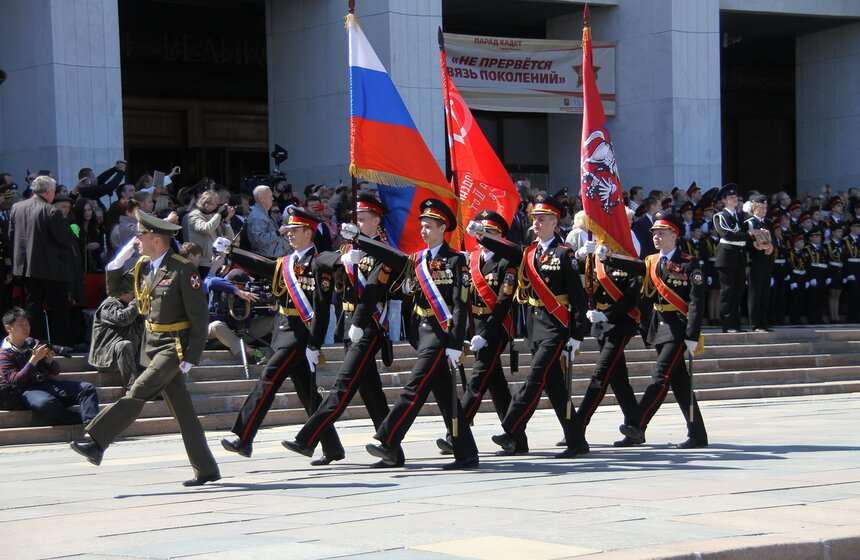 На Поклонной горе прошел парад кадетов Москвы и Минска 19 фото