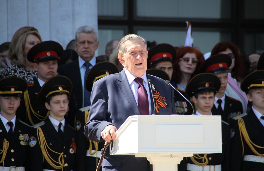 На Поклонной горе прошел парад кадетов Москвы и Минска 14 фото