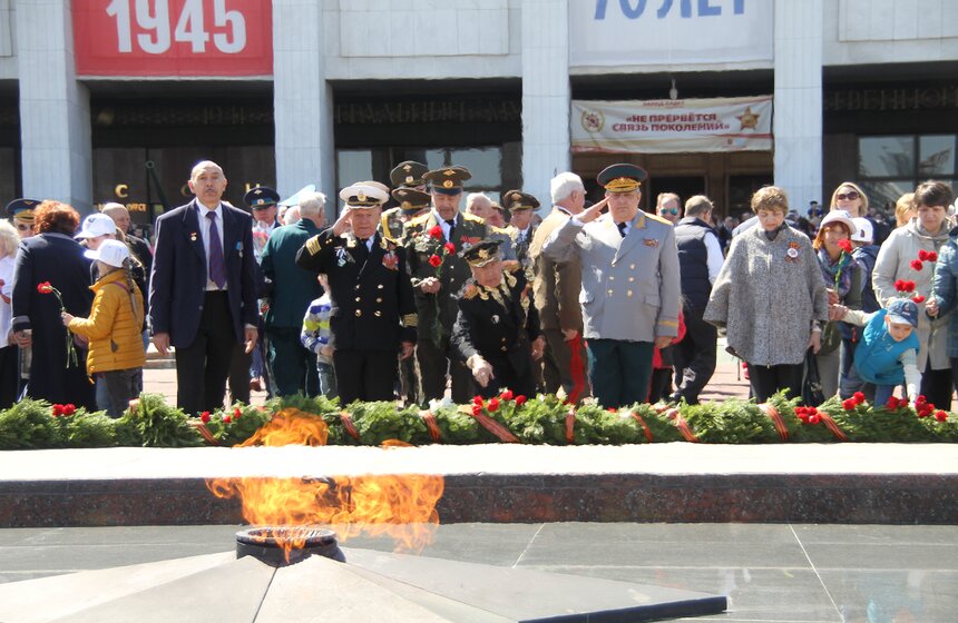 На Поклонной горе прошел парад кадетов Москвы и Минска 25 фото