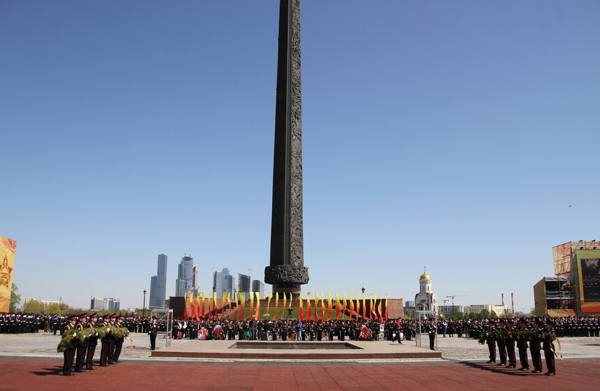 На Поклонной горе прошел парад кадетов Москвы и Минска 1 фото