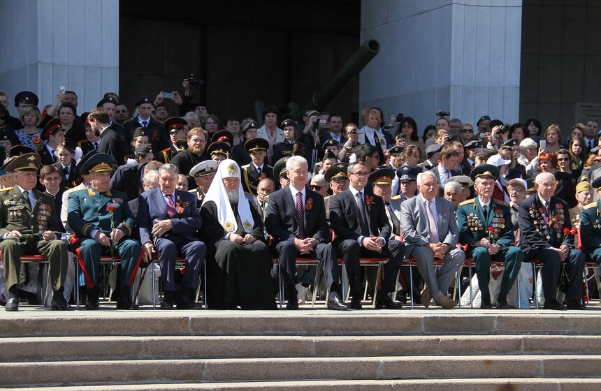 На Поклонной горе прошел парад кадетов Москвы и Минска 6 фото