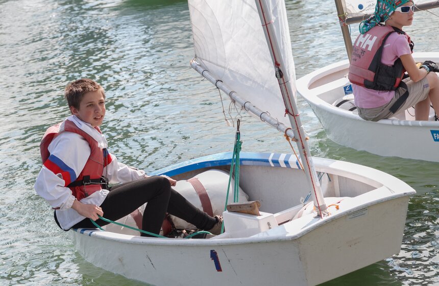 На Останкинском пруду прошла детская парусная регата 22 фото