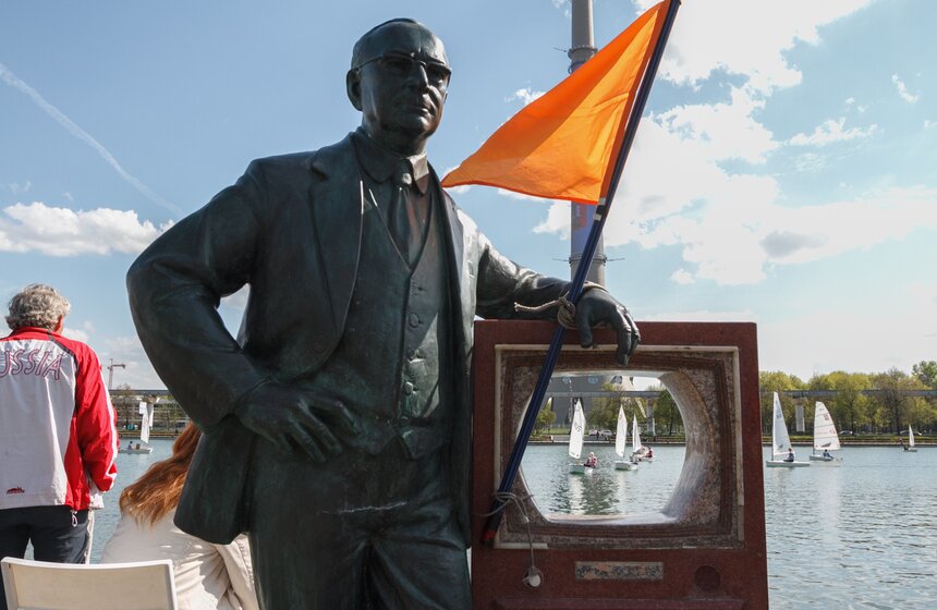 На Останкинском пруду прошла детская парусная регата 30 фото