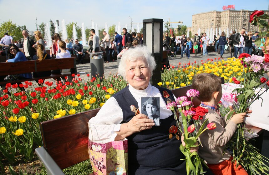На Поклонной горе прошли праздничные гуляния 30 фото