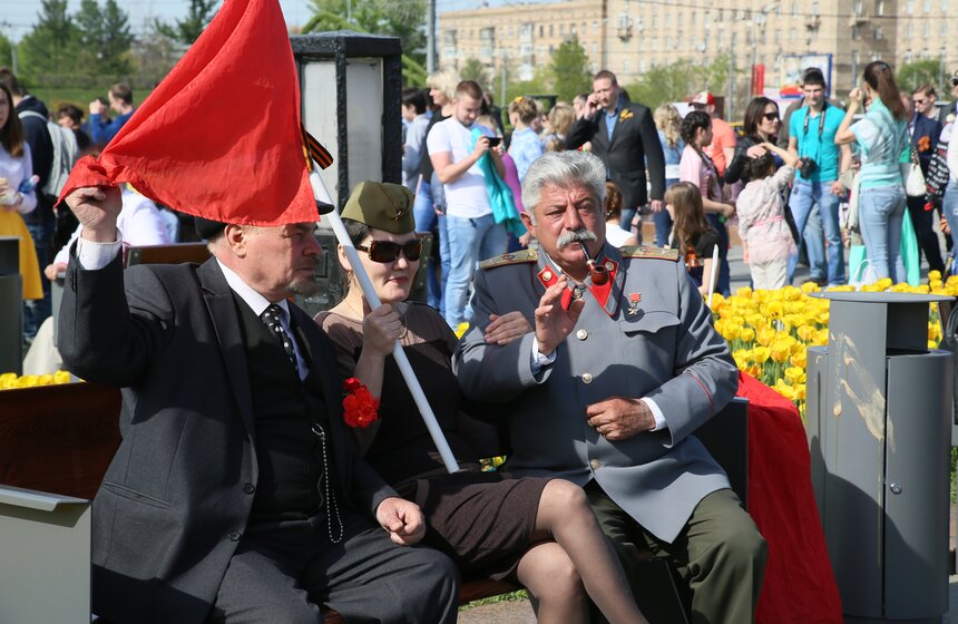 На Поклонной горе прошли праздничные гуляния 32 фото