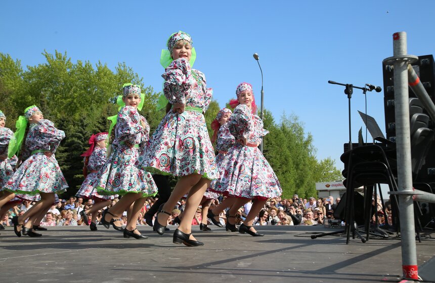 На Поклонной горе прошли праздничные гуляния 24 фото