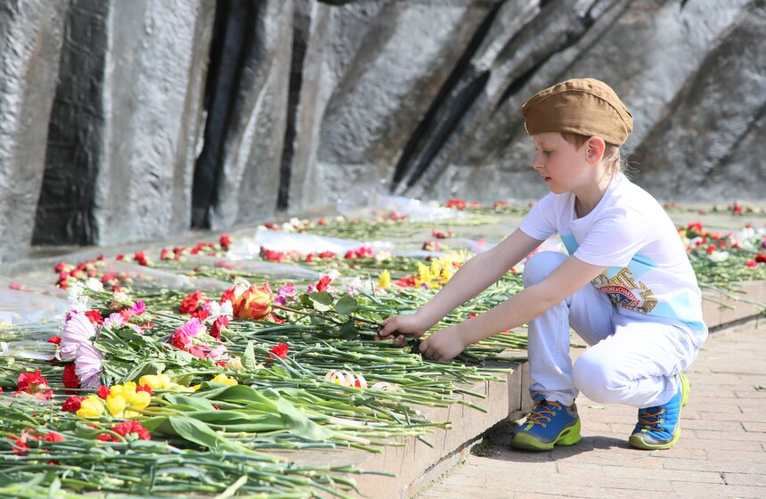 На Поклонной горе прошли праздничные гуляния 22 фото