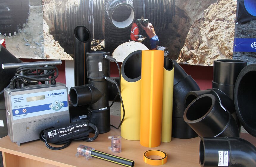 Сергей Собянин посетил завод по производству пластиковых труб 17 фото