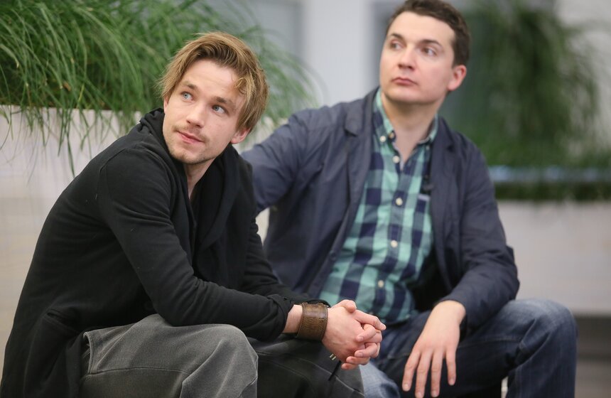 Александр Петров сыграл Гамлета в программе "Театр. Избранное" 16 фото