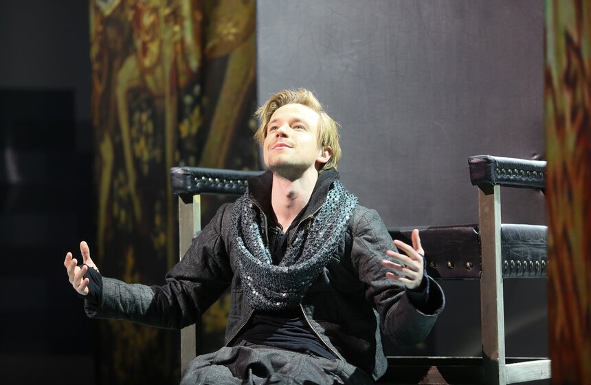 Александр Петров сыграл Гамлета в программе "Театр. Избранное" 2 фото