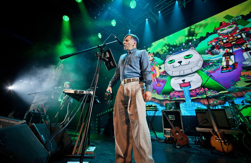 Группа "Мумий Тролль" спела песни с нового альбома в YotaSpace 7 фото