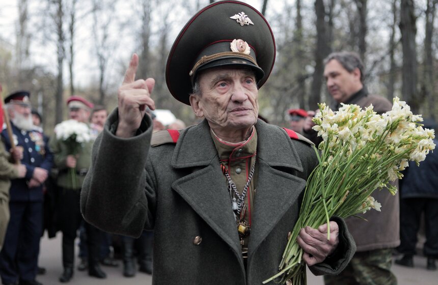 Мэр принял участие в церемонии перезахоронения князя Романова 29 фото