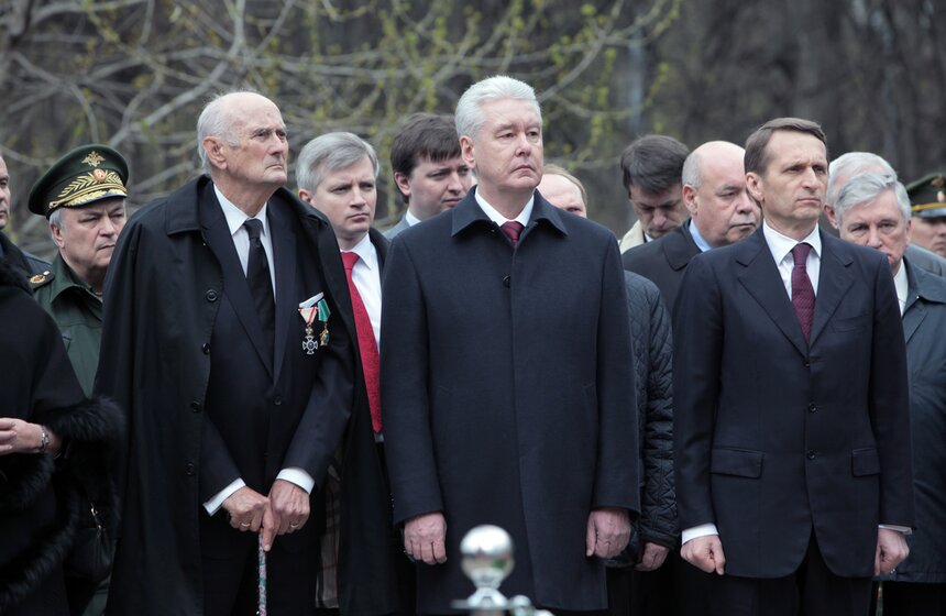 Мэр принял участие в церемонии перезахоронения князя Романова 12 фото