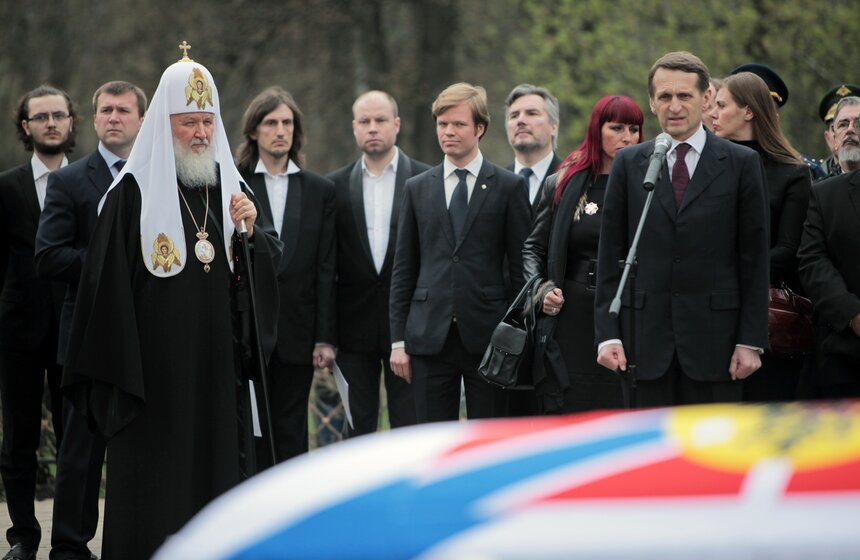 Мэр принял участие в церемонии перезахоронения князя Романова 9 фото