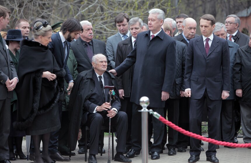 Мэр принял участие в церемонии перезахоронения князя Романова 17 фото