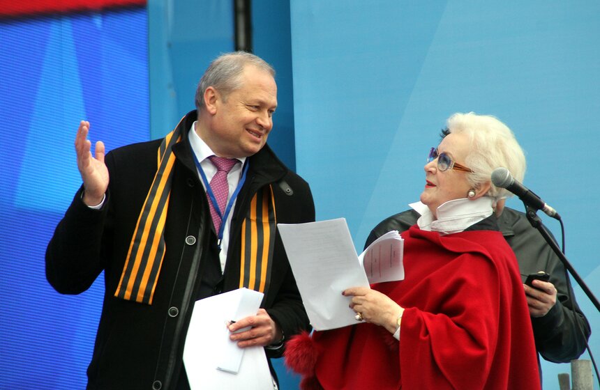 Первомайское шествие профсоюзов на Красной площади 14 фото