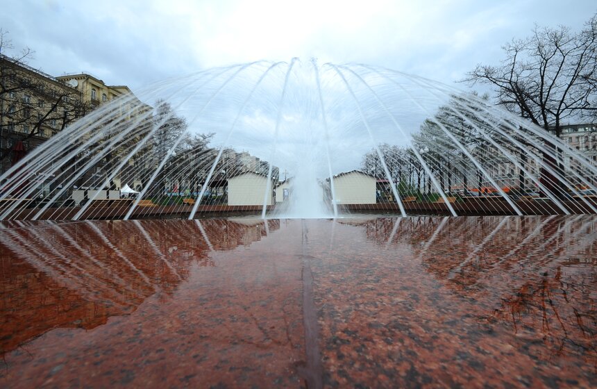 В столице заработали фонтаны 10 фото