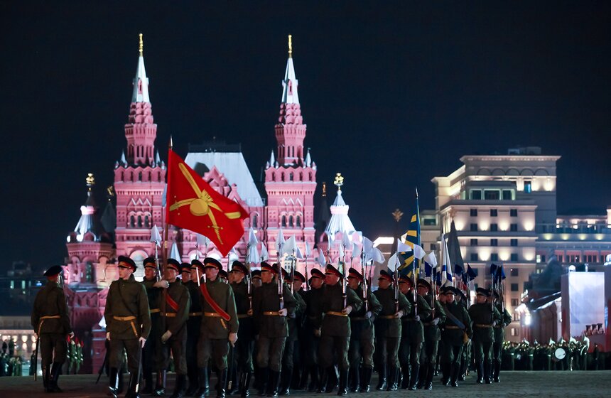 В Москве прошла первая репетиция парада Победы 13 фото