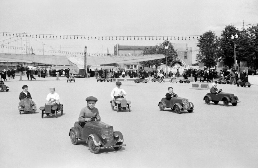 Парк культуры и отдыха им. Горького, 1939 год. Фото: ТАСС/Макс Альперт