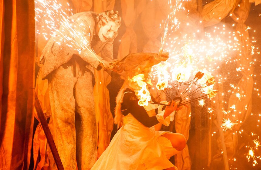 В столице прошел "Вселенский карнавал огня" 21 фото