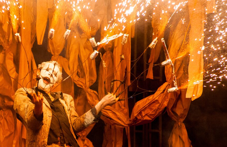 В столице прошел "Вселенский карнавал огня" 23 фото