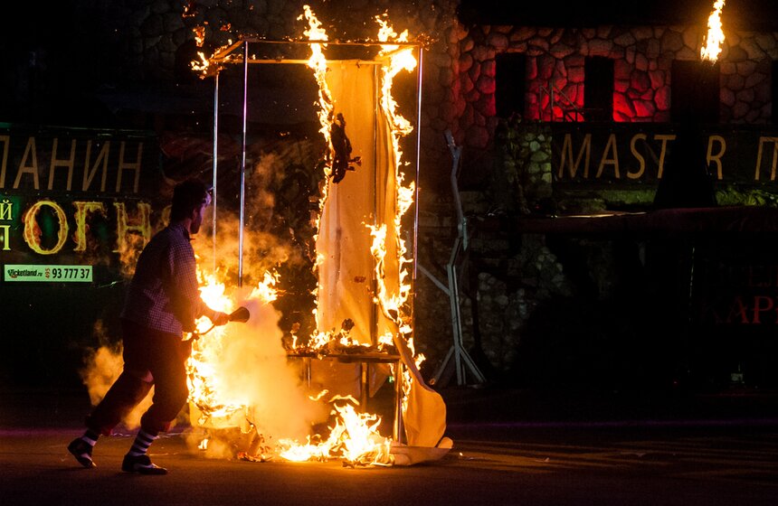 В столице прошел "Вселенский карнавал огня" 3 фото