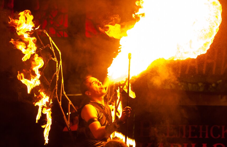 В столице прошел "Вселенский карнавал огня" 34 фото