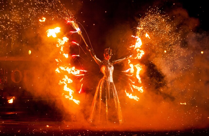 В столице прошел "Вселенский карнавал огня" 31 фото